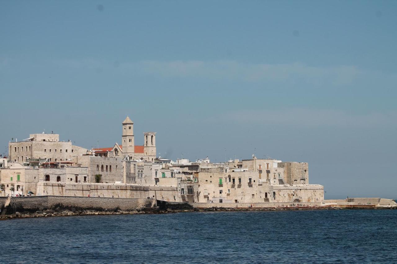 Giovinazzo Historic Apulia Old Town Stone House With Private Patio Apartment Exterior photo