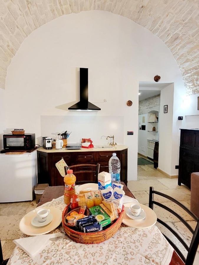 Giovinazzo Historic Apulia Old Town Stone House With Private Patio Apartment Exterior photo